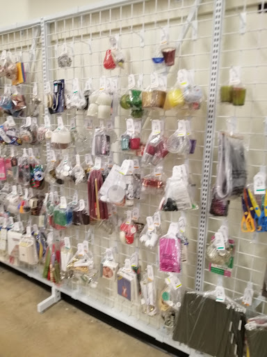 Thrift Store «Unique», reviews and photos, 2956 Gallows Rd, Falls Church, VA 22042, USA