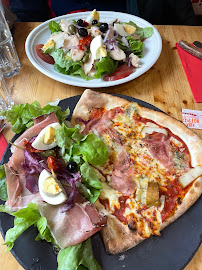 Plats et boissons du Pizzeria L'Origan à La Plagne-Tarentaise - n°1