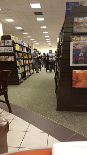 Book Store «Barnes & Noble», reviews and photos, 270 Buckland Hills Dr #1024, Manchester, CT 06040, USA
