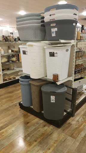 Department Store «HomeGoods», reviews and photos, 4201 Towne Center Dr, Louisville, KY 40241, USA