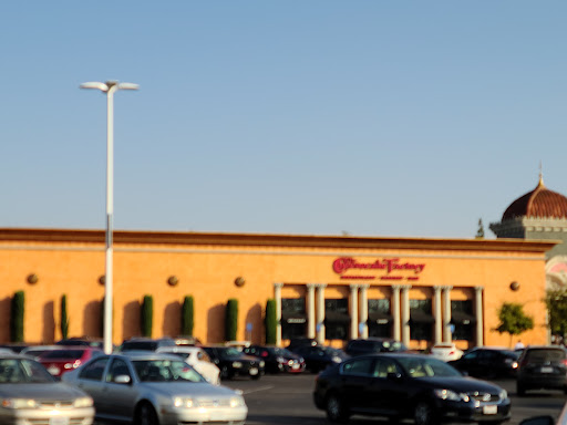 Restaurant «The Cheesecake Factory», reviews and photos, 1771 Arden Way, Sacramento, CA 95815, USA