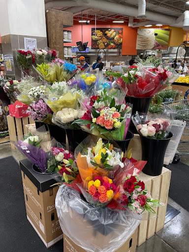 Grocery Store «El Super», reviews and photos, 703 N Zaragoza Rd, El Paso, TX 79907, USA