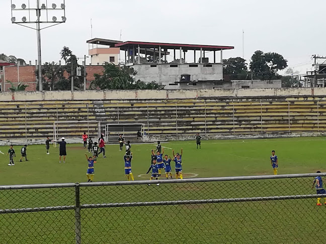 Estadio Carlos Falquez Batallas - Pasaje