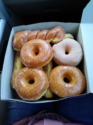 Donut Shop «Donut Bagel Cafe», reviews and photos, 750 Stony Point Rd, Santa Rosa, CA 95407, USA
