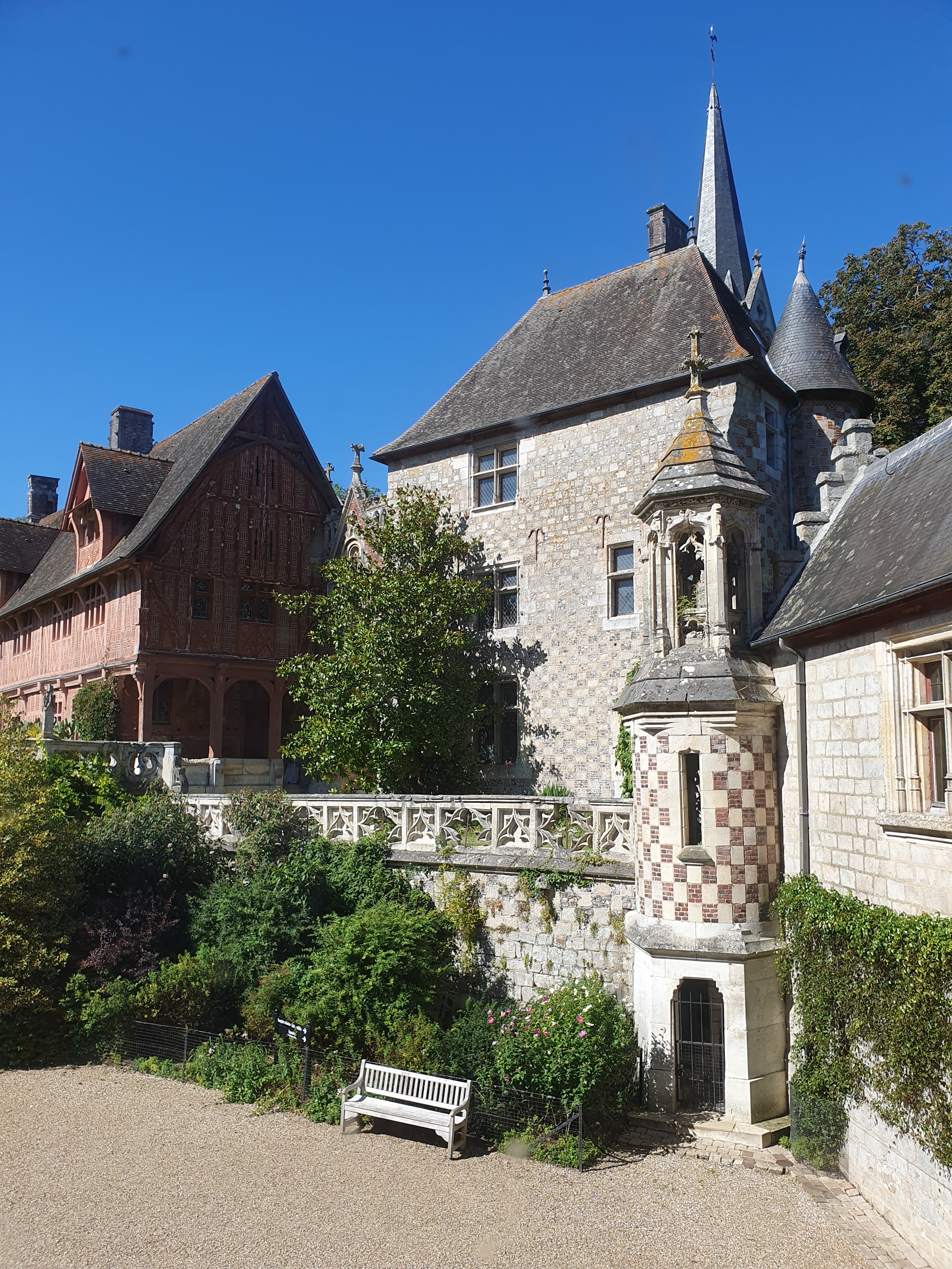 Photo n° 1 de l'avis de rose.a fait le 08/09/2023 à 13:12