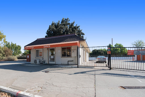 Self-Storage Facility «Public Storage», reviews and photos, 2500 Santa Rita Rd, Pleasanton, CA 94566, USA