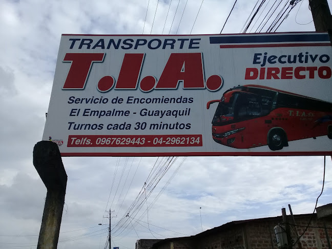 Opiniones de TRANSPORTES "T.I.A" OFICINA EL EMPALME en Velasco Ibarra - Servicio de transporte