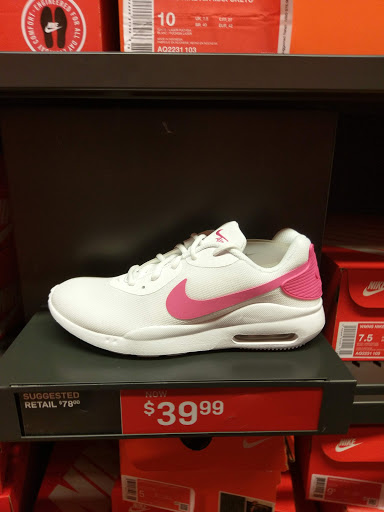 Clothing Store «Nike Factory Store», reviews and photos, 29300 Hempstead Rd #501, Cypress, TX 77433, USA