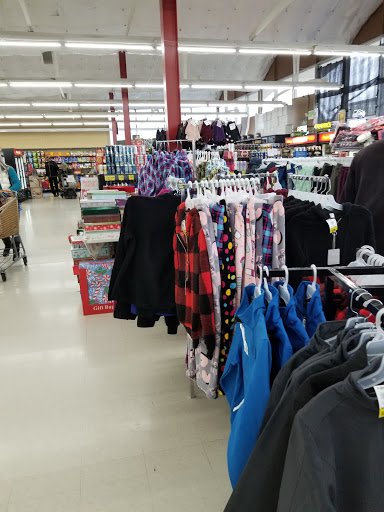 Grocery Store «Grocery Outlet Bargain Market», reviews and photos, 236 SW 152nd St, Burien, WA 98166, USA