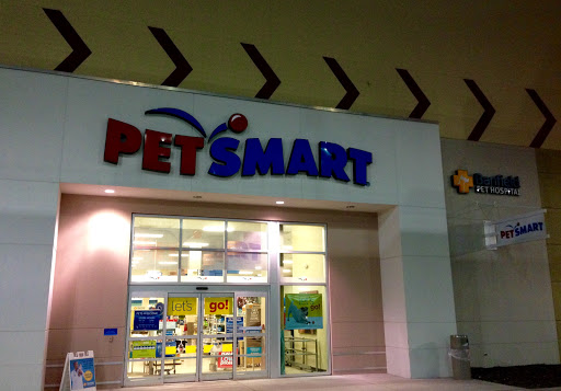 Pet Supply Store «PetSmart», reviews and photos, 1540 N Dale Mabry Hwy, Tampa, FL 33607, USA