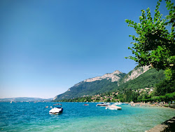 Port de Menthon Saint-Bernard'in fotoğrafı çok temiz temizlik seviyesi ile