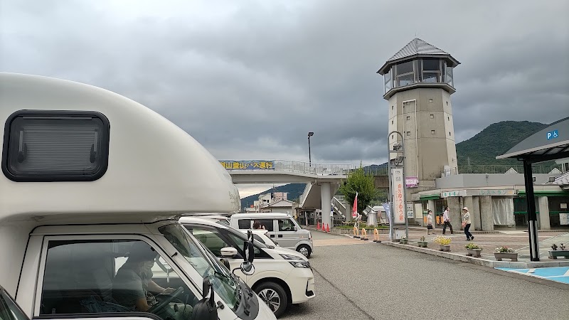 道の駅 貞光ゆうゆう館