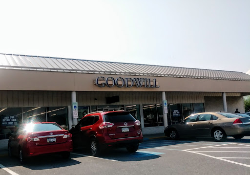 Thrift Store «Goodwill Retail Store», reviews and photos