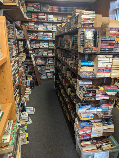 Used Book Store «Paperback Exchange», reviews and photos, 703 Belmar Plaza, Belmar, NJ 07719, USA