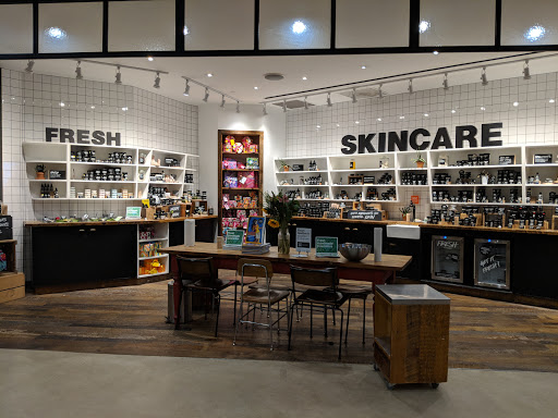 Cosmetics Store «LUSH», reviews and photos, 575 Bellevue Way NE #128, Bellevue, WA 98004, USA