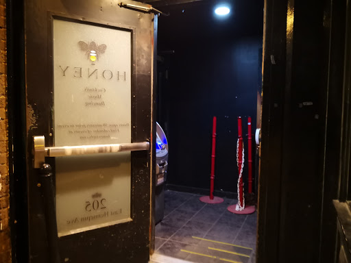 Live Music Venue «Honey», reviews and photos, 205 E Hennepin Ave, Minneapolis, MN 55414, USA