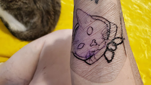 Tattoo Shop «Faces in the Dark Tattoo», reviews and photos, 121 Hall Professional Center, Kyle, TX 78640, USA