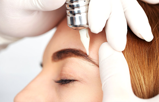 Opinii despre Erika szepsegszalon în Balassagyarmat - Szépségszalon