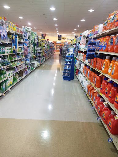 Supermarket «Giant», reviews and photos, 25050 Riding Plaza, Chantilly, VA 20152, USA