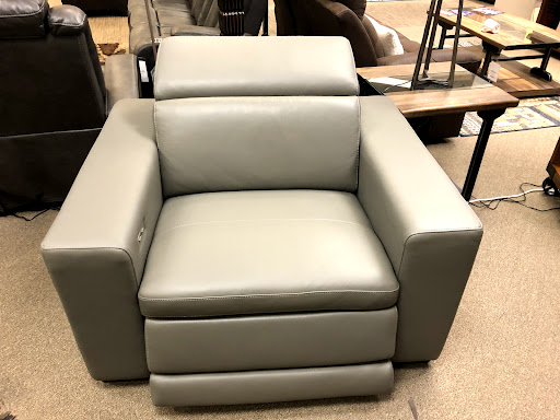 Furniture Store «Ashley HomeStore», reviews and photos, 5871 Crossroads Cir, Falls Church, VA 22041, USA