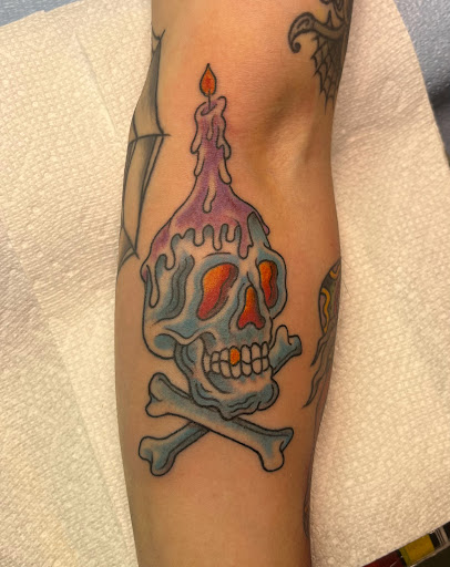 Explore kidney tattoo ideas, creative tattoo ideas in Dallas, available at Cedar Springs Tattoo & Piercing