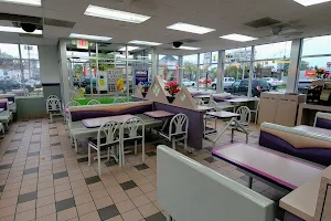 Taco Bell image