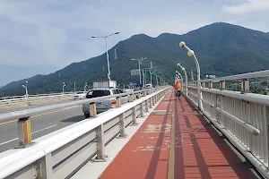Paldang Bridge image