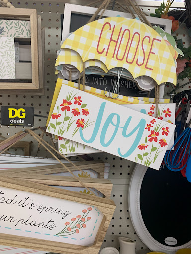 Discount Store «Dollar General», reviews and photos, 5211 Doc Bailey Rd, Charleston, WV 25313, USA