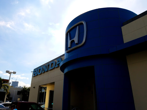 Honda Dealer «Brickell Honda», reviews and photos, 690 SW 8th St, Miami, FL 33130, USA