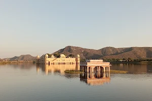 Jaipur Sightseeing Cabs image