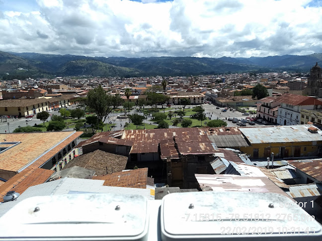 Opiniones de CLARO OFICINAS PDI en Cajamarca - Oficina de empresa