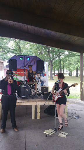 Community Center «Hazel Park Community Center», reviews and photos, 620 W Woodward Heights Blvd, Hazel Park, MI 48030, USA