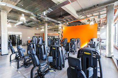 FitX Fitnessstudio Essen-Limbecker Platz - Limbecker Pl. 1, 45127 Essen, Germany