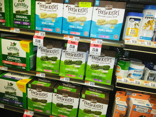 Pet Supply Store «Pet Supplies Plus», reviews and photos, 1237 Concord Pkwy N, Concord, NC 28025, USA