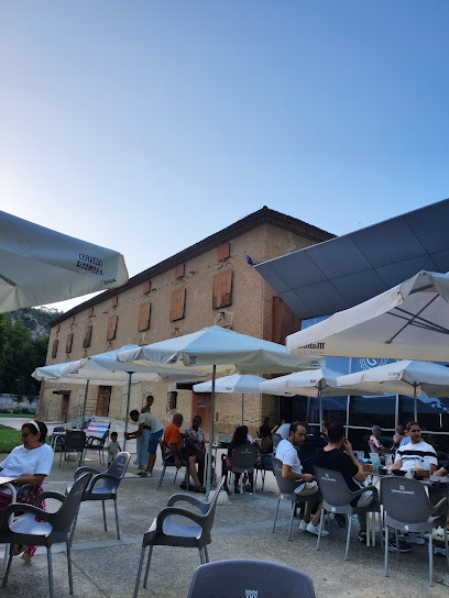 Café - Teatro Gavia Los Llanos - C. Gustavo de Maeztu, 16, 31200 Estella, Navarra, Spain