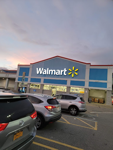 Discount Store «Walmart», reviews and photos, 250 NY-59, Suffern, NY 10901, USA