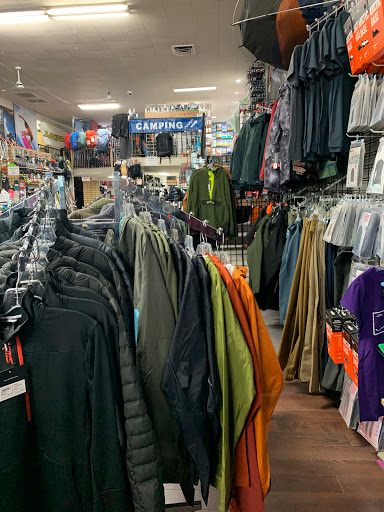 Outdoor Sports Store «2nd Wind Sports», reviews and photos, 202 State St, Hood River, OR 97031, USA
