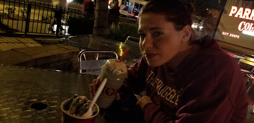 Ice Cream Shop «Cold Stone Creamery», reviews and photos, 1570 S Harbor Blvd, Anaheim, CA 92802, USA