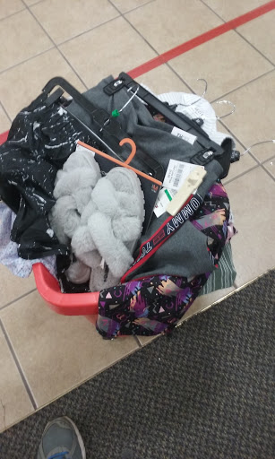 Clothing Store «Burlington Coat Factory», reviews and photos, 1 Padanaram Rd, Danbury, CT 06811, USA