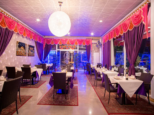 Información y opiniones sobre Jaipur Purple – Indian Restaurant Estepona de Saladillo Benamara