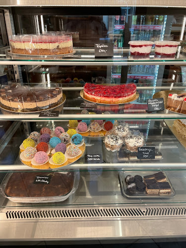 Makó, Makovecz tér 2, 6900