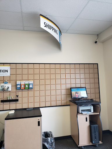 Shipping and Mailing Service «The UPS Store», reviews and photos, 6457 Glenway Ave, Cincinnati, OH 45211, USA