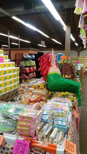 Mexican Grocery Store «Mi Pueblo Market», reviews and photos, 6040 E 64th Ave, Commerce City, CO 80022, USA