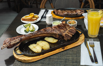 Don toro restaurante - Av. Arturo Prat Chacón 3082, 1111408 Iquique, Tarapacá, Chile