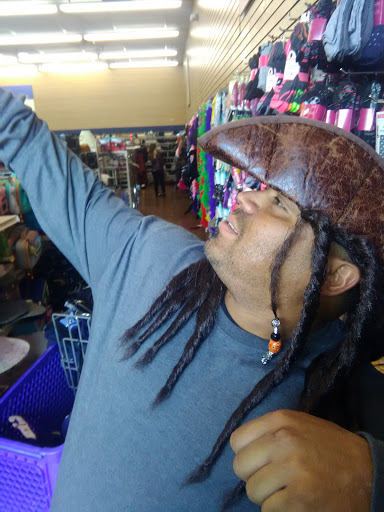 Thrift Store «Goodwill Super Store», reviews and photos, 1100 W Arkansas Ln, Arlington, TX 76013, USA