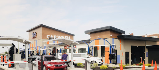 Sud's Factory Car Wash en Broomall