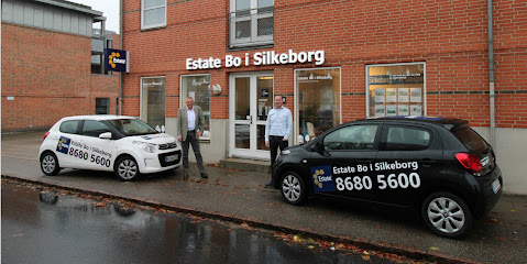 Retouch At understrege prioritet Estate Bo i Silkeborg ApS - Borgergade 49, 8600 Silkeborg