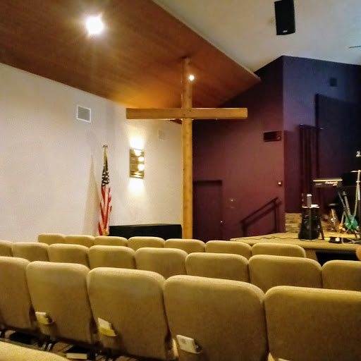 Lake City Community Church, 8810 Lawndale Ave SW, Lakewood, WA 98498, Non-Denominational Church