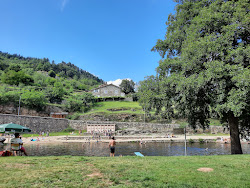 Plage de Point d'eau de Retourtour'in fotoğrafı ve yerleşim