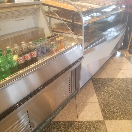 Bakery «Krispy Kreme Doughnuts», reviews and photos, 9950 SE 82nd Ave, Portland, OR 97086, USA